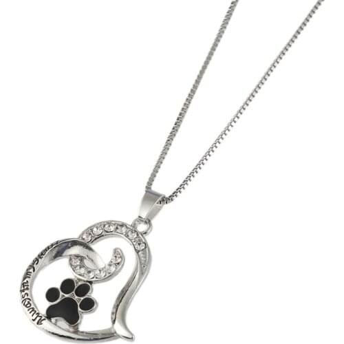 2021 Wholesale Always In My Heart Fashion Pet Dog Claw Necklace Hollow Love Footprint Pendant