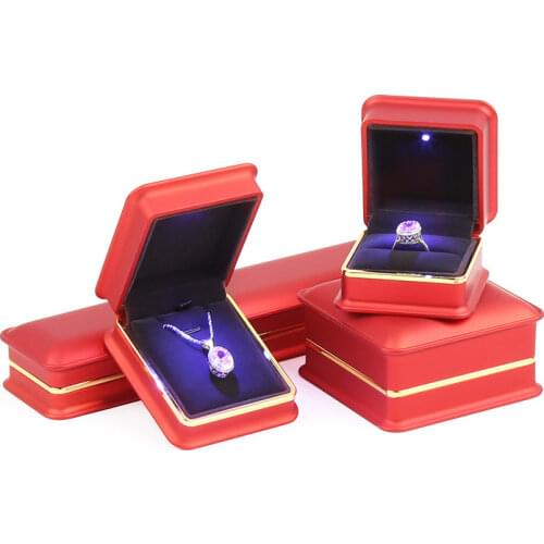 Luxury LED Light Plastic Jewelry Box Wholesale Ring Pendant Gift Display Case with Custom Logo