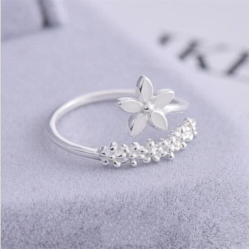 New Fashion Exquisite Beautiful Flower 925 Sterling Silver Not Allergic Personality Temperament Crystal Opening Rings SR580