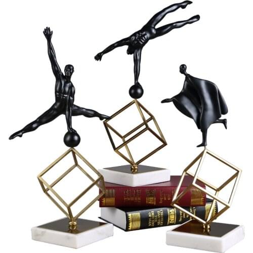Resin characters Decoration Home Decoration Modern Simple Artwork European Model Room Hotel