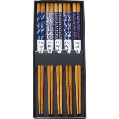 Reusable Lucky Cat Pattern Japanese Style Bamboo Chopsticks Set 5 Pairs Chineses Food Desserts Chopstickers