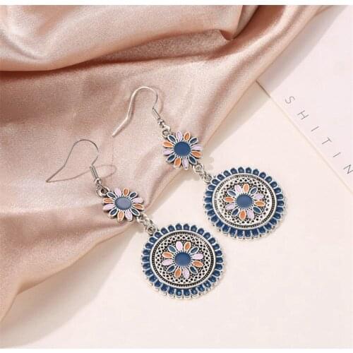Ethnic-style Color-drop-oil Long-length Small Daisies Retro-earrings Palace Wind-carved Metal Flower Totem Ear-fall