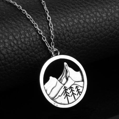 Fashion good quality camping jewelry Outdoor Jewelry Lovely round pendant Pine Tree necklace under the mountain Wholesale Gift