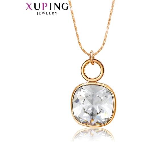 Xuping Jewelry Elegant Gold Plated Pendant Necklace with Crystals for Women Valentines Day Gifts 30205