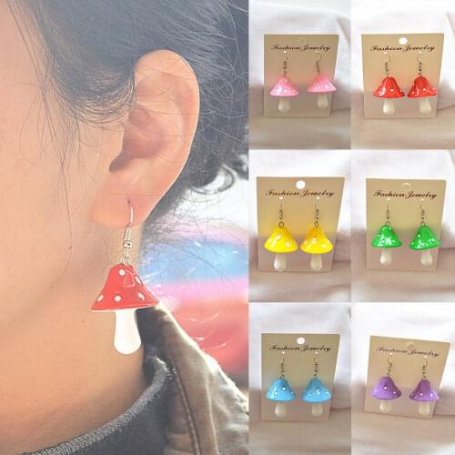 Vintage Ladies Mushroom Earrings Environmental Theme Bohemia Female Girl Plant Metal Boho Hook Long Pendant Earrings 2021 Trendy