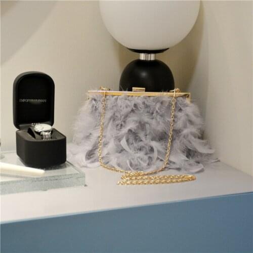 New Style Turkey Feather Crossbody Clutch Handbag, Ostrich Feather Pearl Chain One-Shoulder Dinner Bag