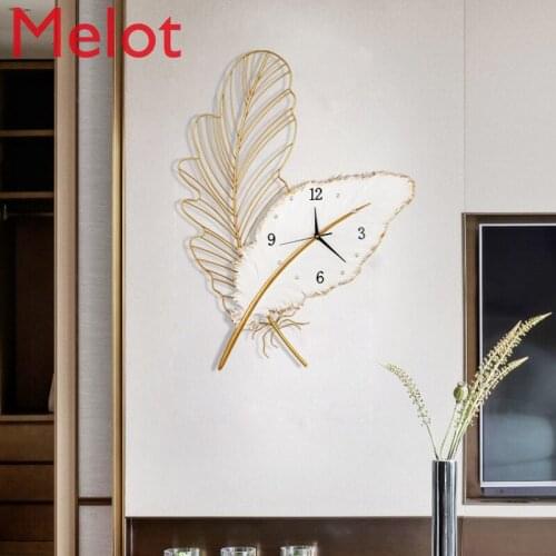 Iron Feather Clock Wall-Mounted Light Luxury Living Room Clock Decoration Domestic Creative Personalized Fashion Wall Clock
