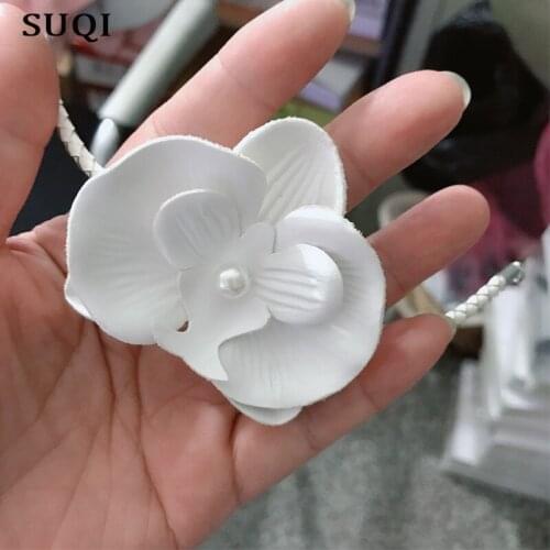 SUQI new white PU orchid Bracelets For Women Fashion Wedding party Adjustable Decoration Imitation pearls bracelets Jewelry 2019