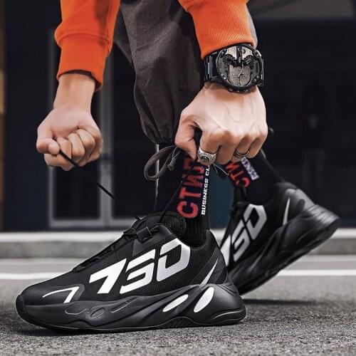 Men Causal Shoes New Super light Outdoor Fitness shoes Big Size 39-46 Men Fashion Sneakers Non-slip Damping Men Vulcanize Shoes