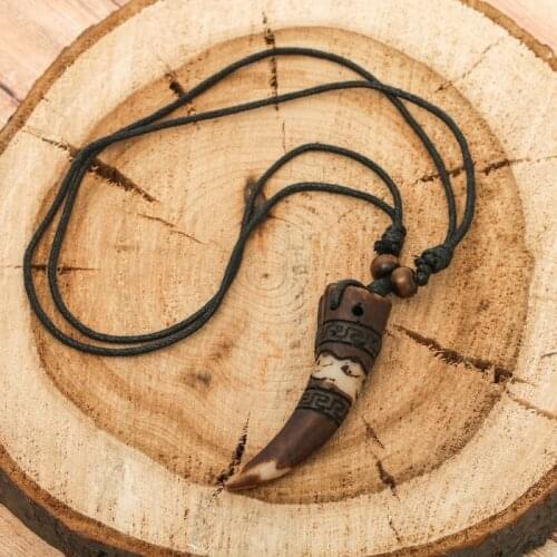 Queen fair Necklaces