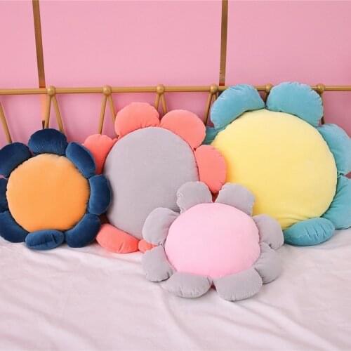 Plush Flower Mat Stuffed Lifelike Flower Shape Baby Kids Home Playmat Stuffed Soft Plant Colorful Throw Pillow Cushion Decor