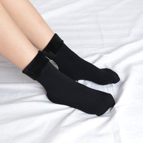 Snow Socks Thicken Thermal Winter Warmer Women Wool Cashmere Seamless Velvet Boots Floor Sleeping Socks for Women Kawaii