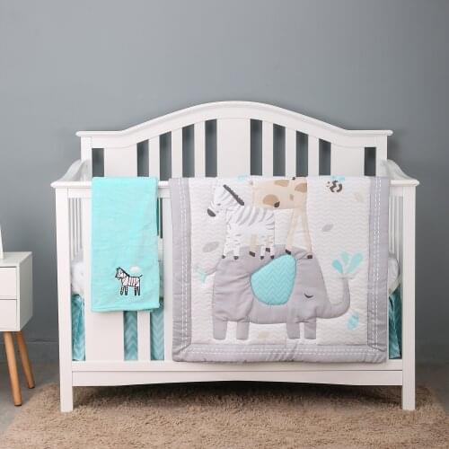 4pcs Animals Neutral Baby Boy or Girl Nursery Crib Bedding Set - Fitted Sheet, Crib Quilt, Dust Ruffle,Blanket