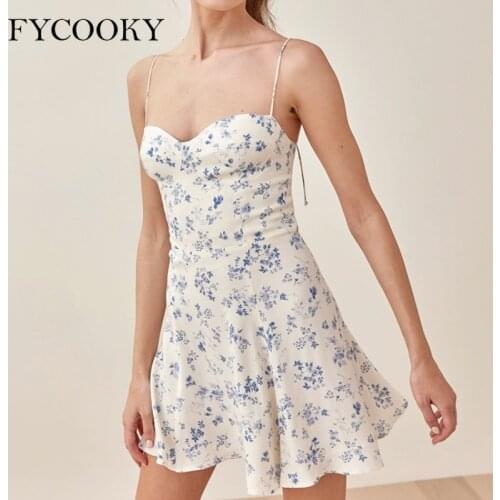 Pastoral Style Casual Floral Print Dress Women Retro Elastic Slim Fitness Strap Dresses Summer New Sexy Backless Mini Dress 2021