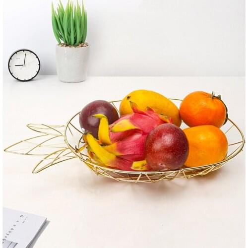 Nordic Style Metal Iron Fruit Tray Kitchen Drainer Snack Creative Pineapple Fruit Basket Dessert Candy Plate Storage