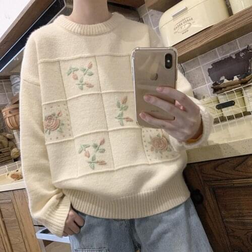 Japanese Girly Retro Embroidery Flower Knitted Sweater Womens Pullover 2020 Autumn and Winter New Lazy Outer Wear Thick
