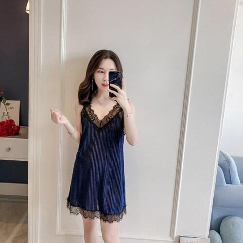 Ladies Sexy Velour Nightgown Lace Nightdress Sleeveless Sleeping Dress V-neck Sleepshirt Fashion Sleepwear Nightwear