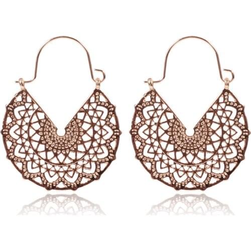 HC Dubai Gold Color Round Pendant Women Drop Earrings Vintage Hollowed Flower Shaped Bohemian Earrings Party Jewelry Brincos F