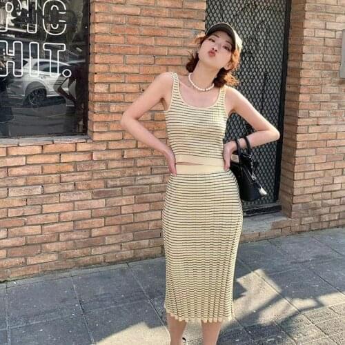 Summer Women Slim Striped Elastic Knitted Skirt Set Female Designed New Sexy Vest High Version Ladies Brand Hit Color Skirt M211