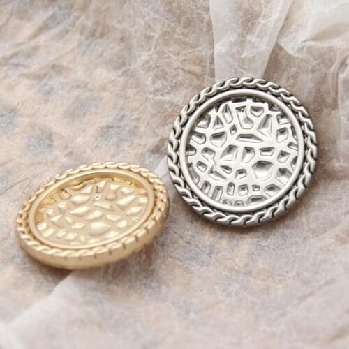 HENGC Big Vintage Gold Metal Women Coat Buttons For Clothing Windbreaker Sweaters Suit Decorative Sewing Accessories Wholesale