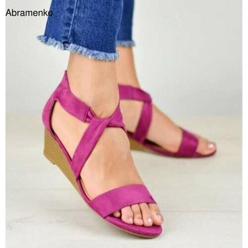 Women Sandals Gladiator Flat Summer Shoes Woman Ankle Strap Soft Leather Sandals Women Plus Size 35-43 Fashion Beach Shoes