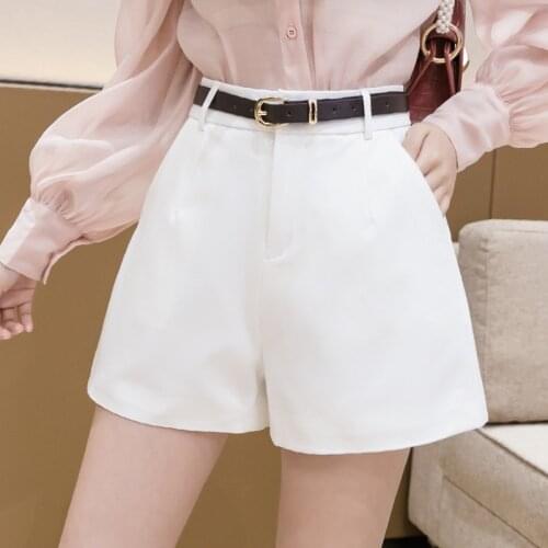 White Summer Shorts Women Wide Leg Loose Casual Shorts With Belt Solid Color Streetwear Bottoms Spring Korean Office Lady Shorts