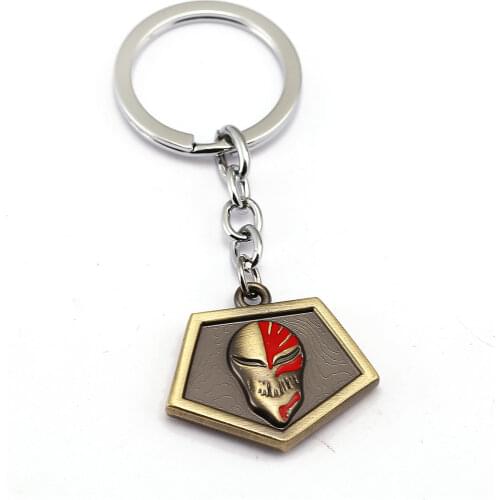 Anime Bleach Kurosaki Ichigo Mask Bronze Alloy Keychain Keyrings for Men Women Fans Fashion Jewelry Halloween Cosplay Prop