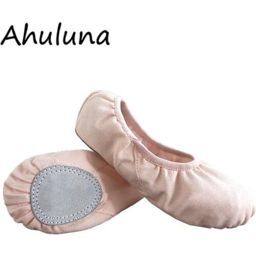 Hot Selling Ballet Dance Shoes Women Kids Camel Pink Canvas Dancing Shoes Sneakers For Ladies Girls DS02001