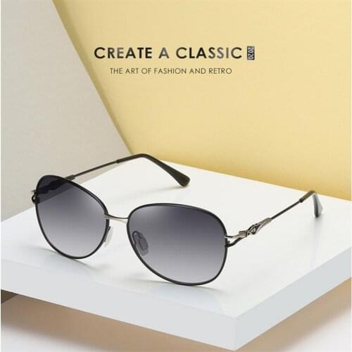 SOPRETTY 2020 Female Polarized Sunglasses ,Oversized Womens Black Gradient Diamond Sun Glasses with TAC Lens S195