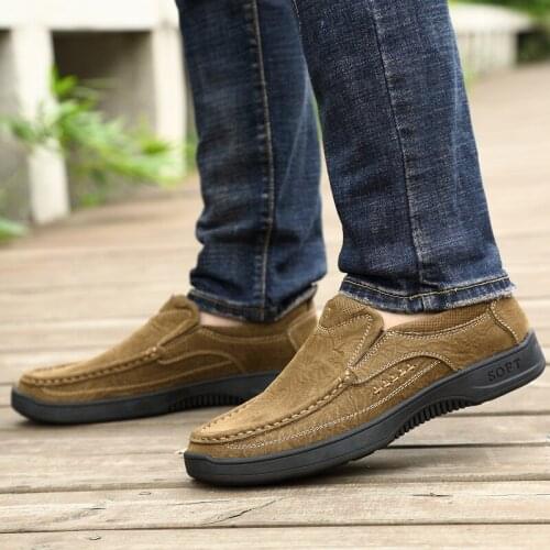 2021 New Men Fashion Comfortable Loafers Casual Genuine Leather Mens Moccasins Non-Slip Sneakers Men Outdoor Climbing Shoes