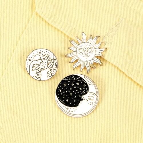 Golden Sun Flower Moon Waves Star Enamel Pins High Quality Cartoon Brooches Metal Fashion Jewelry Friend Lapel Denim Round Badge