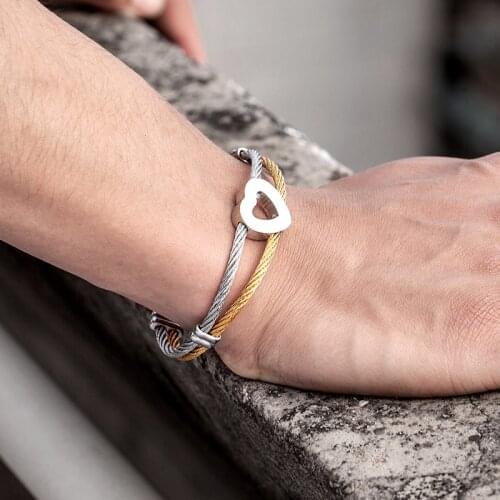 Fashion trend men‘s and women steel wire rope Heart-shaped bracelet open bracelet couple stainless steel bracelet hand wristband