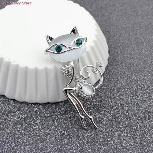 Noble Lady Cat Opal Crystal Brooch Korea Collar Pin Super Elegant Personality Clothing Accessories About 3*7cm (1.2*2.8")