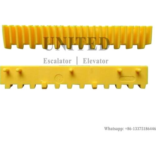 Escalator Yellow Plastic Demarcation Front Left GO455G3