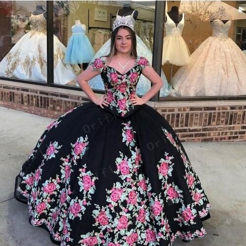 Vestido De 15 Anos Mexican Style Embroidery Lace Quinceanera Dress Off the Shoulder Ball Gown Prom Birthday Party Dress