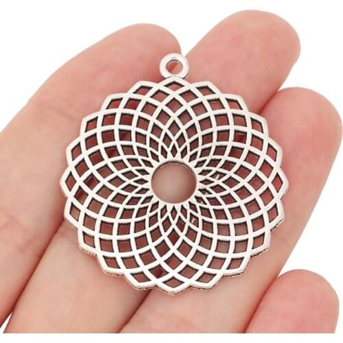15pcs/lot Tibetan Silver Large Hollow Filigree Flower Charms Pendants for Necklace Jewelry Making 38x38mm