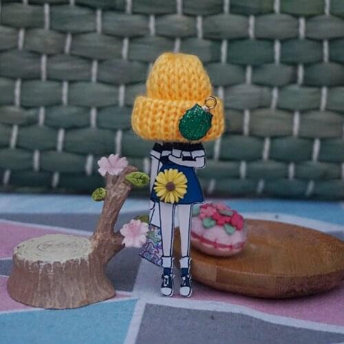 New brooches pins woman lovely shell badges pins model brooch clothing accessories