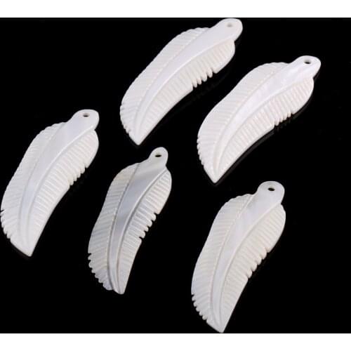 2Pcs/Pack Shell Pendants Leaf Shape natural hollow DIY Jewelry for Earring Bracelet Wholesale Price Womens Earring jewelry