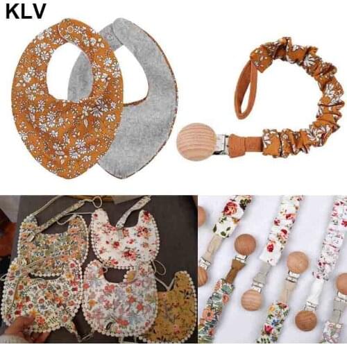 2-3Pcs/Set Baby Wooden Pacifier Clip Chain Baby Cotton Linen Bib Set Burp Cloths Saliva Towel Perfect Newborn (Have certificate)