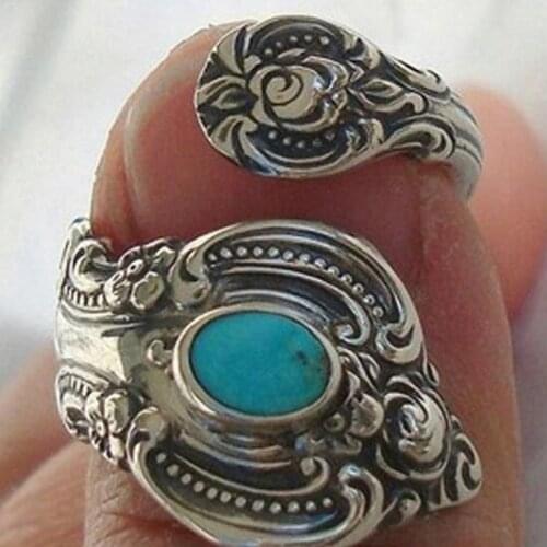 Retro Oval Gem Ring Bohemian Turquoise Ring Tibetan Large Carved Flower Pattern Finger Jewelry Ethnic Lady Ring Anniversary Gift
