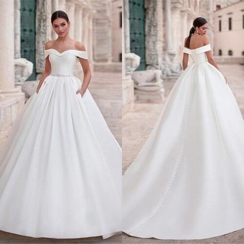 Simple Boat Neck Crystal Sashes Satin A-line Wedding Dress With Pocket Wedding Gowns robe de mariee 2021