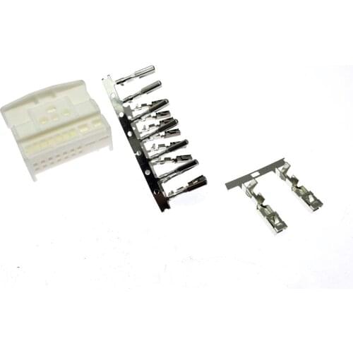 For BMW new 16pin MGU host plug shell 16pin hole female connector