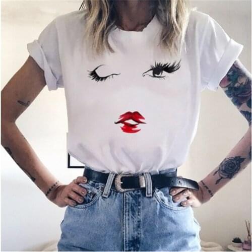LINNA Summer Lady Eyelash Print T-shirt Harajuku Princess Makeup Art Rose Gold Eyelash T-shirt Lady Fashion Kawaii 90s Tees