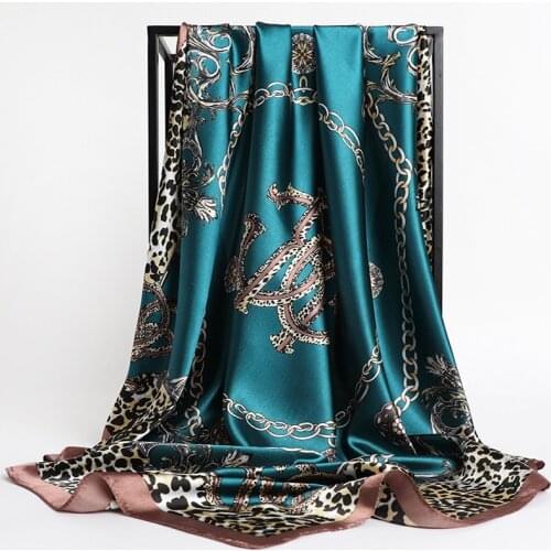 2021 Fashion Silk Square Scarf For Women 90*90cm Neck Hair Tie Band Designer Soft Neckerchief Hijab Headscarf Female Foulard