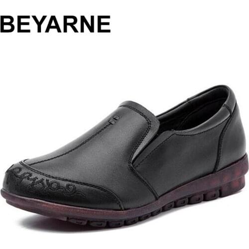BEYARNE Slip On Shoes Genuine Leather Women Loafers Flat 2021 New Autumn Lady Casual Shoes Sneakers Flats Loafers Winter Warm