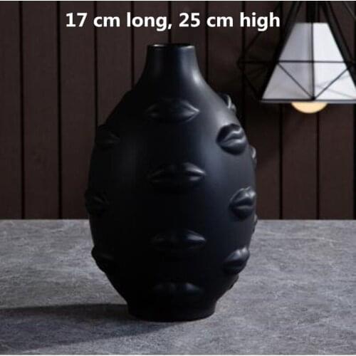Creative Nordic ceramic human mouth vase, modern ceramic decoration art, home office restaurant bar desktop decoration gift