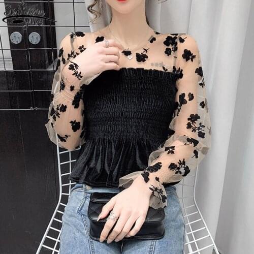 Spring New Puff Sleeve Black Mesh Short Tops Sexy Lace Bottoming Blouse Women Velvet Waist Skinny Shirts Fashion Blusas 12771