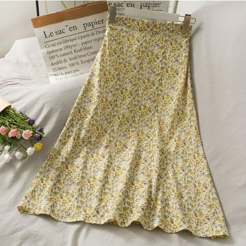 Hong Kong-style Retro Small Floral Mid-length High-waist Skirt Female Spring 2021 Was Thin and Versatile Thin Large-length Skirt