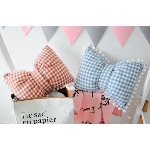Adorable bowknot princess pillow Girls sleep toy pillow Plushed toys Room decoration soft cushion Birthday Gift