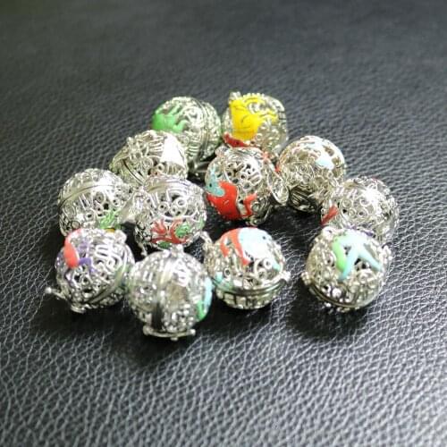 1PCS Vintage Brass Twelve Constellation Hollow Pendant Openable Pendant Necklace Clavicle Chain Necklace Jewelry Birthday Gift